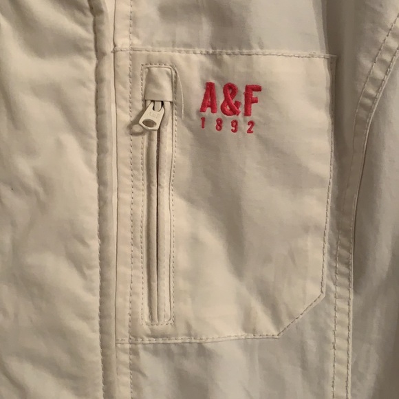 Abercrombie white ski coat - Picture 4 of 15